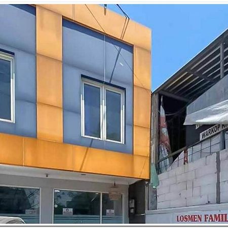 Losmen Family Syariah Bypass Juanda Mitra Reddoorz Brebek Экстерьер фото